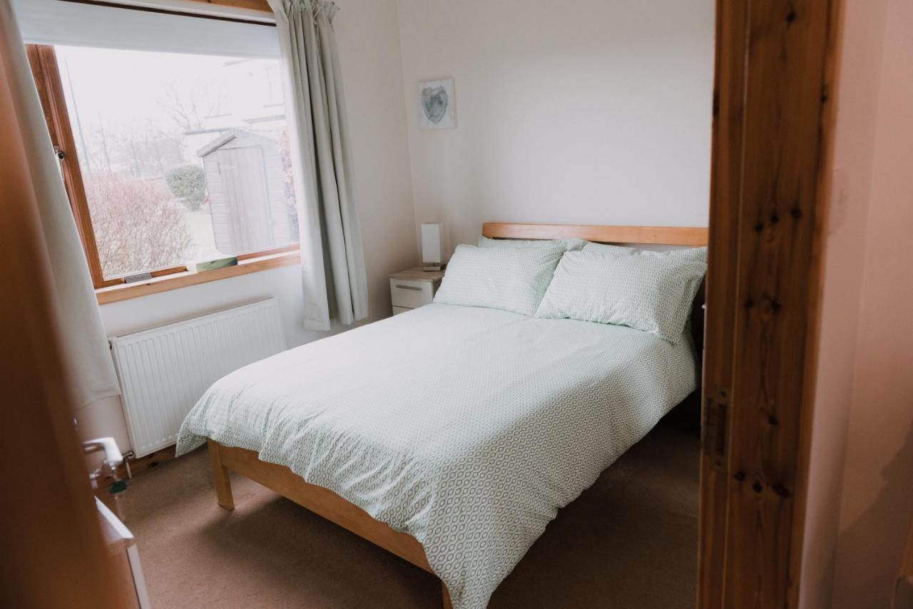 Greenbank Bed & Breakfast มอนโทรส ภายนอก รูปภาพ