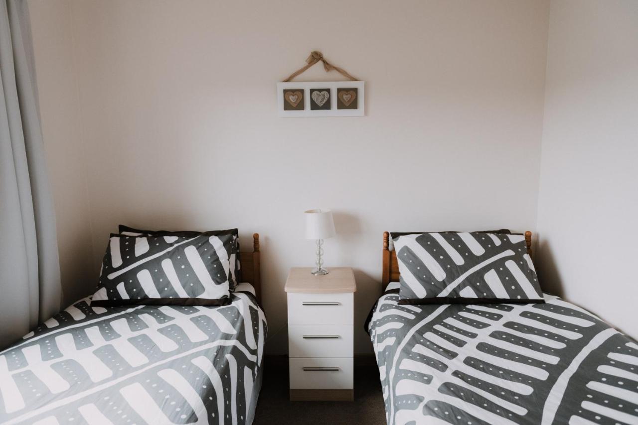 Greenbank Bed & Breakfast มอนโทรส ภายนอก รูปภาพ